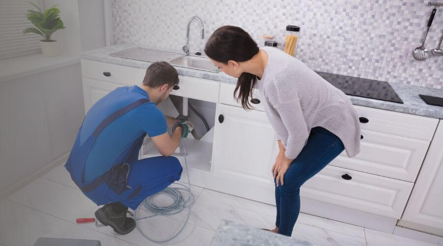 Expert burst pipe repair services in Saint Leo, FL